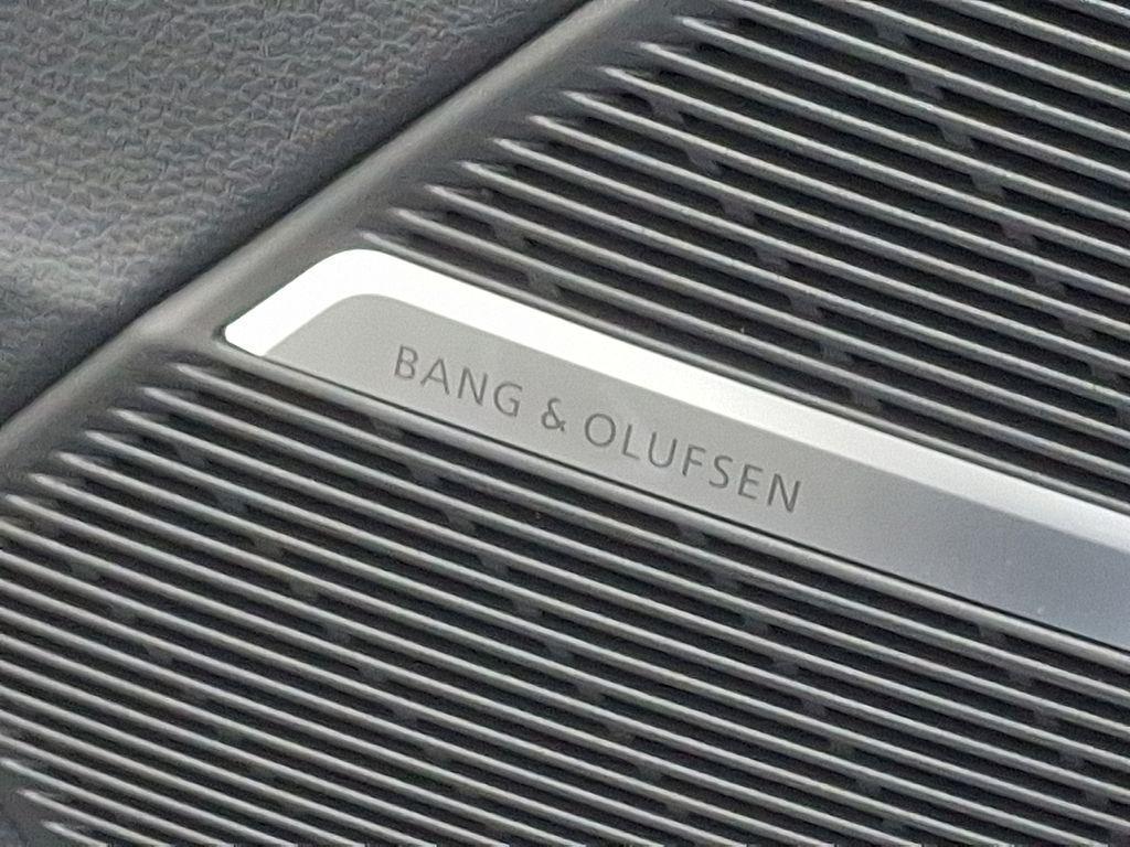 new 2026 Audi Q7 car, priced at $78,140