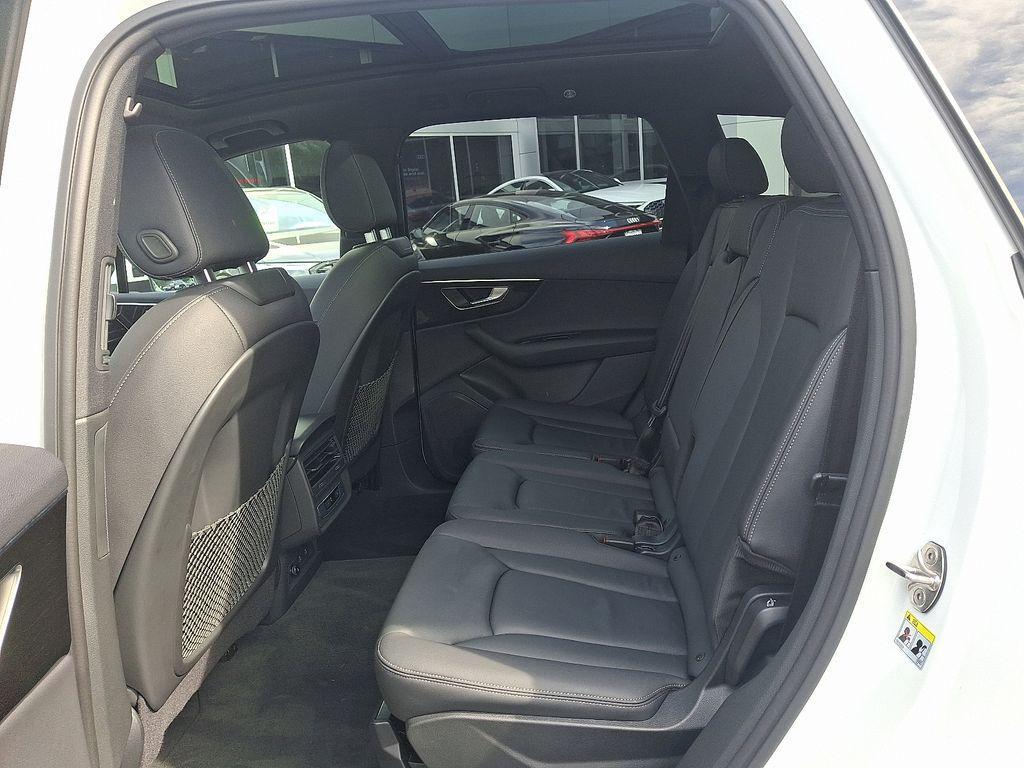 used 2025 Audi Q7 car, priced at $54,400