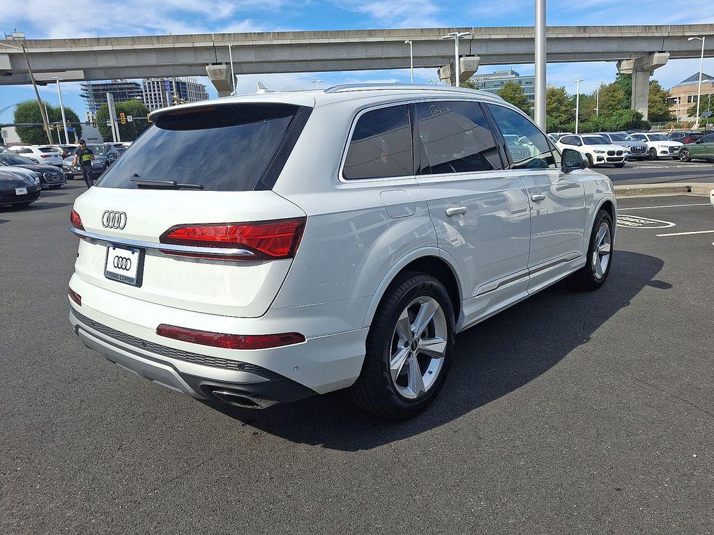 used 2025 Audi Q7 car, priced at $54,400