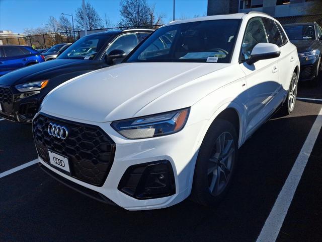 new 2025 Audi Q5 car, priced at $53,055