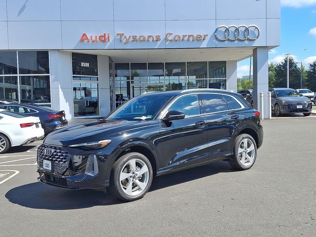 new 2025 Audi Q5 car, priced at $61,950