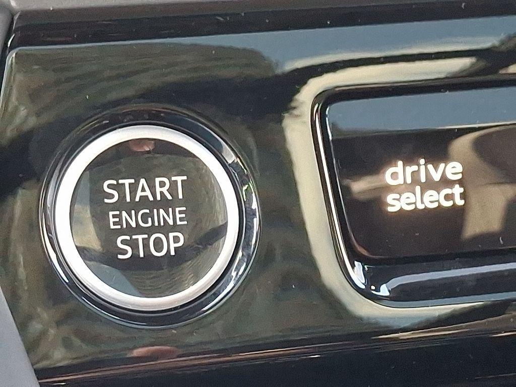 new 2025 Audi Q5 car, priced at $61,950