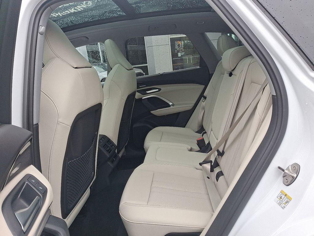 new 2025 Audi Q5 car, priced at $61,300