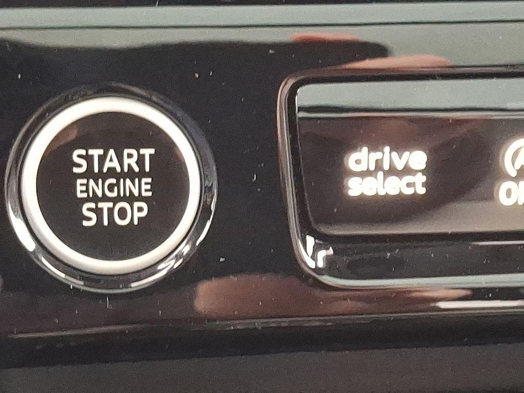 new 2025 Audi Q5 car, priced at $61,300