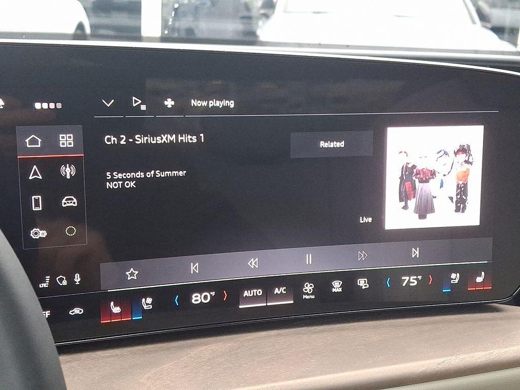 new 2025 Audi Q5 car, priced at $61,300