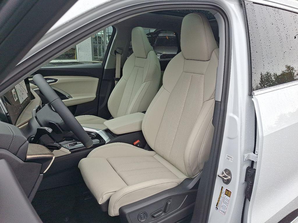 new 2025 Audi Q5 car, priced at $61,300