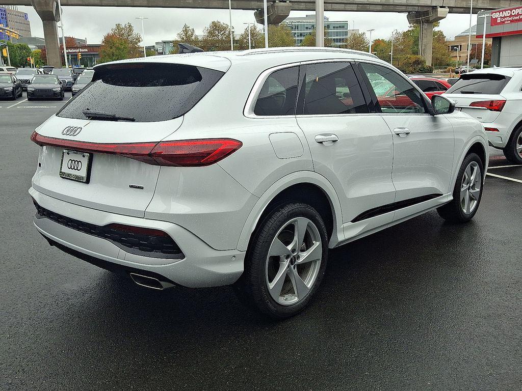 new 2025 Audi Q5 car, priced at $61,300