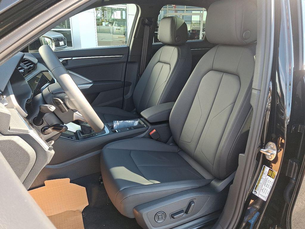 new 2025 Audi Q3 car