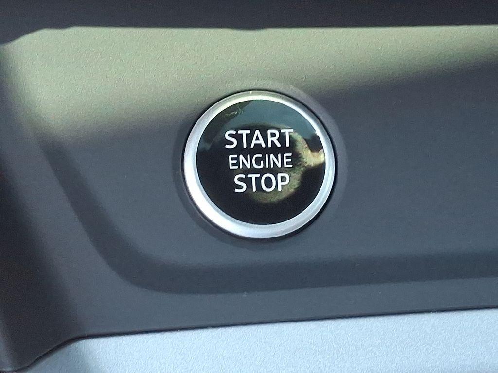 new 2025 Audi Q3 car