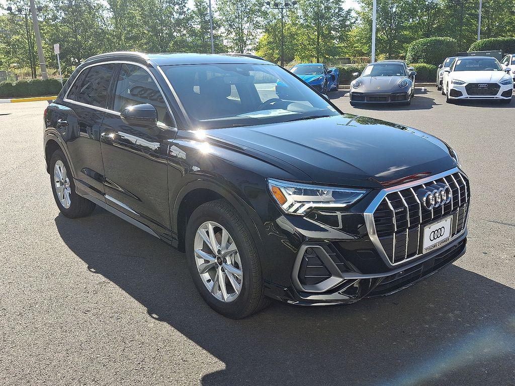 new 2025 Audi Q3 car