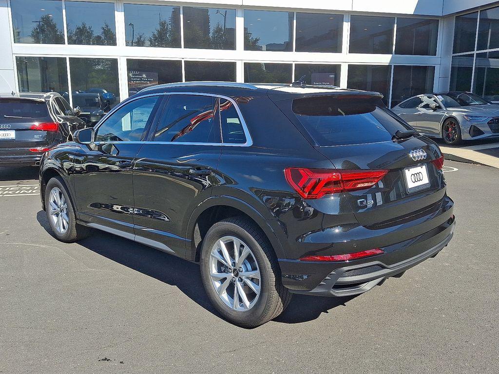 new 2025 Audi Q3 car