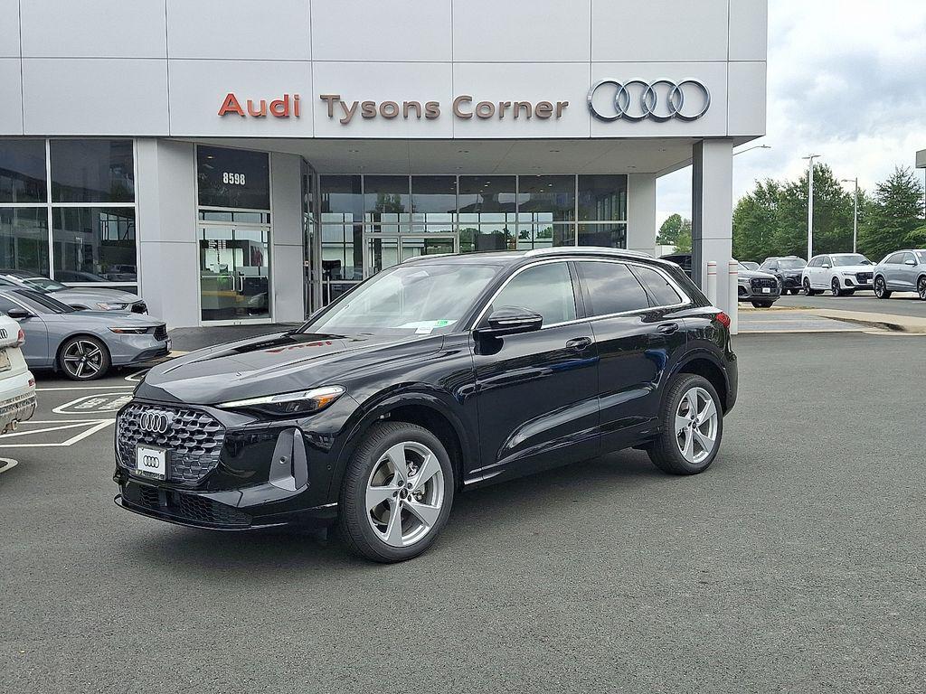 new 2025 Audi Q5 car, priced at $61,950