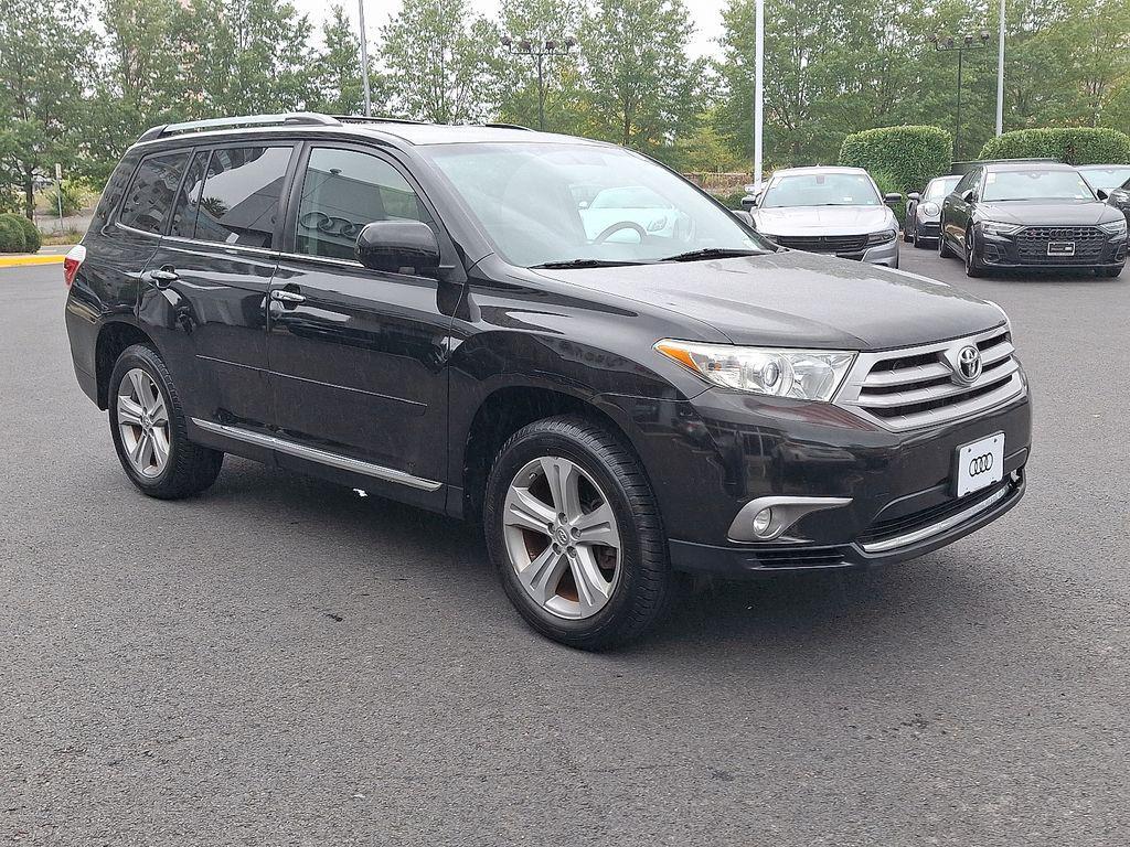 used 2013 Toyota Highlander car, priced at $8,998