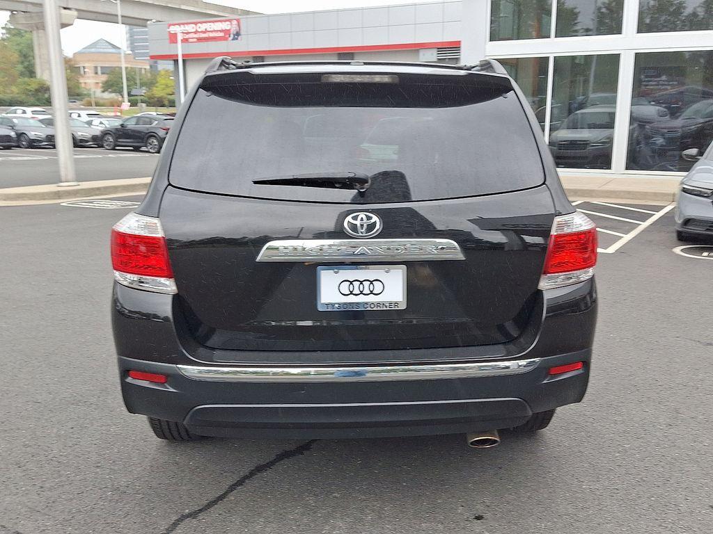 used 2013 Toyota Highlander car, priced at $8,998