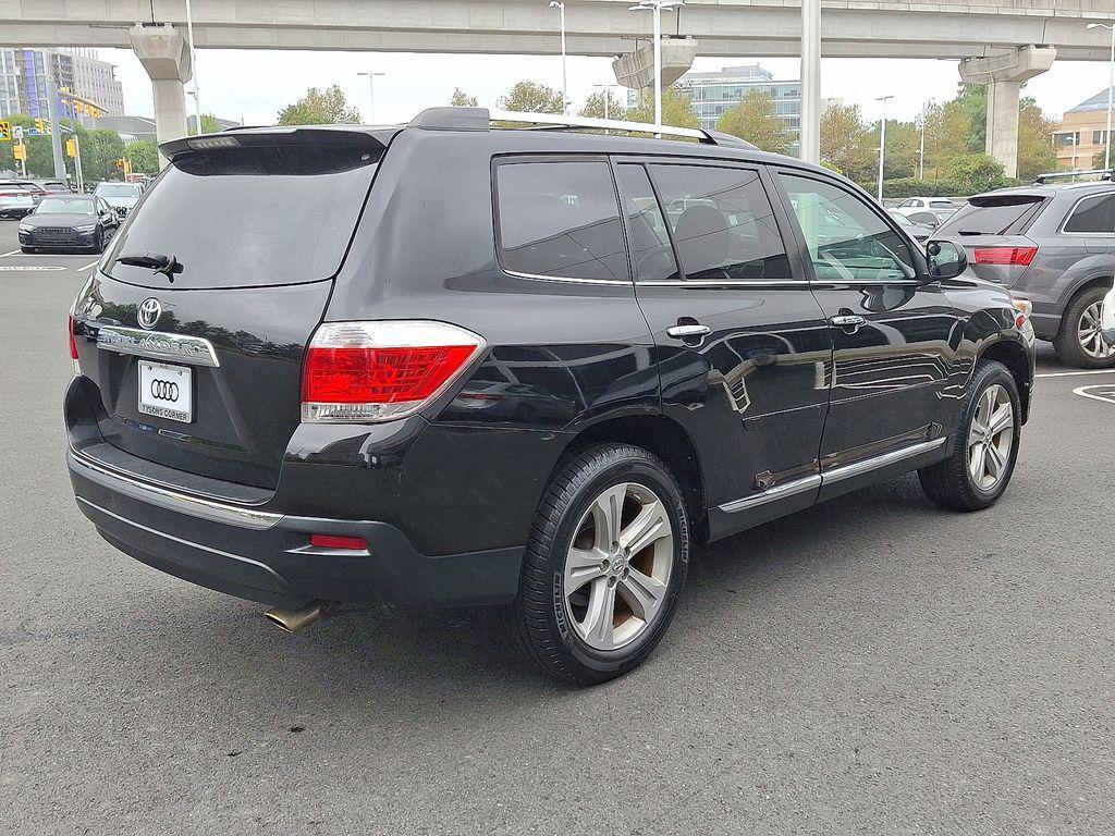 used 2013 Toyota Highlander car, priced at $8,998