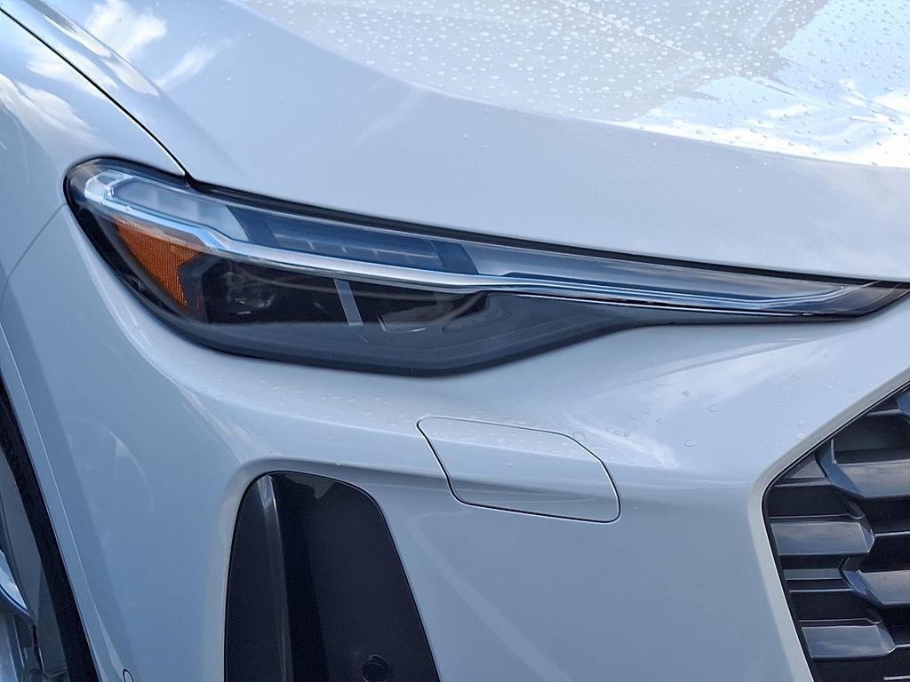 new 2025 Audi Q5 car, priced at $61,950