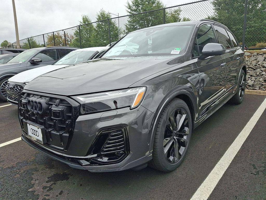 new 2026 Audi Q7 car, priced at $78,295