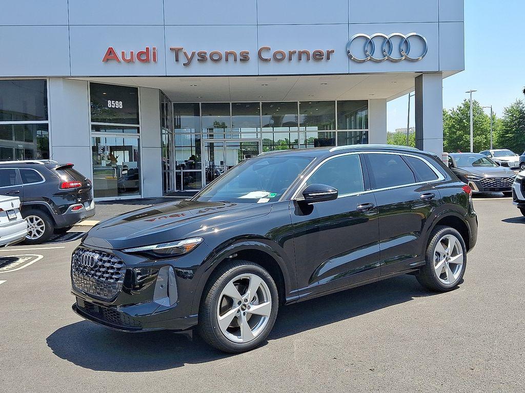 new 2025 Audi Q5 car, priced at $61,390