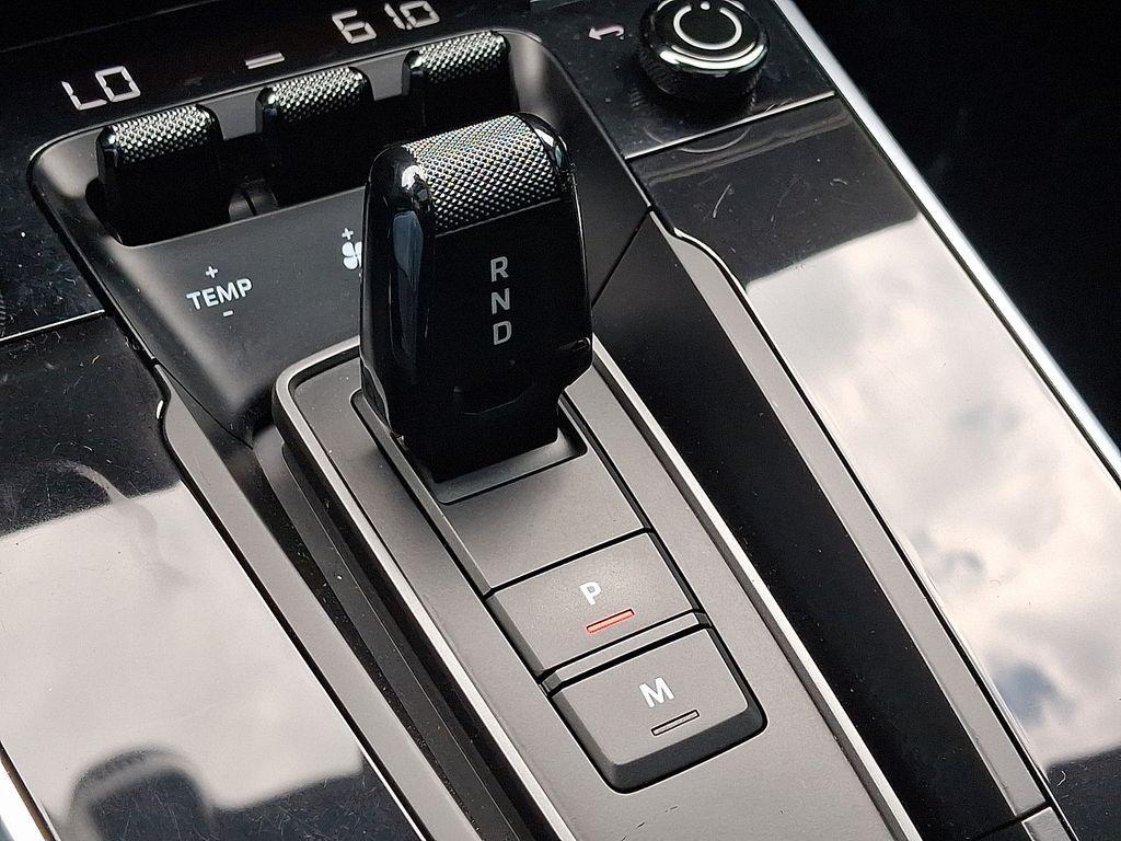 used 2022 Porsche 911 car, priced at $229,992