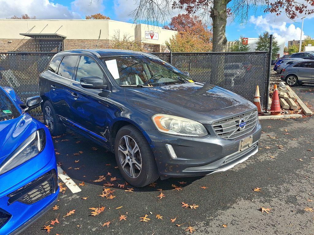 used 2015 Volvo XC60 car, priced at $11,420