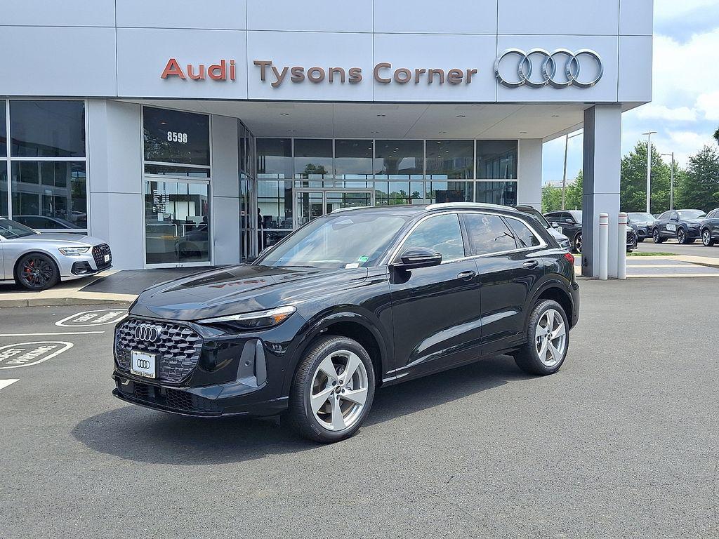 new 2025 Audi Q5 car, priced at $61,950