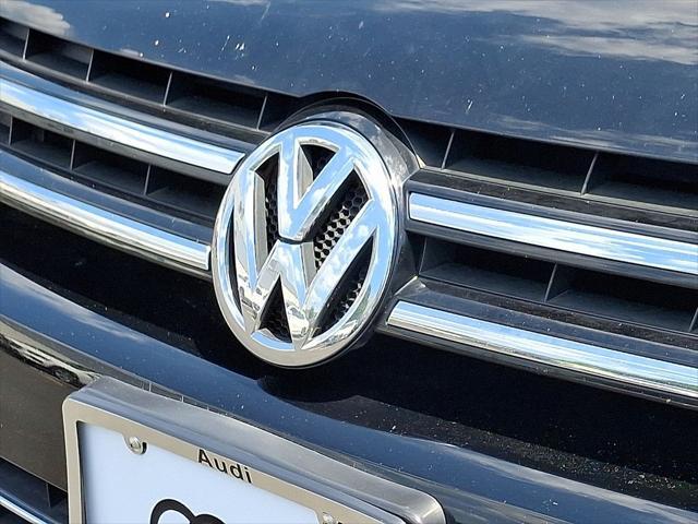 used 2014 Volkswagen Touareg car, priced at $11,000