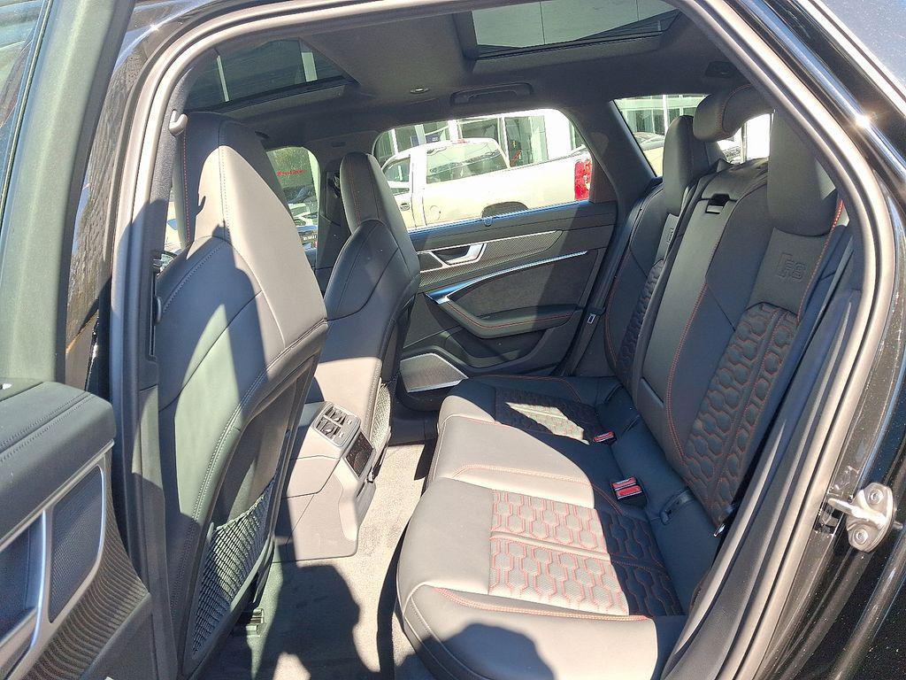 new 2026 Audi RS 6 Avant car, priced at $153,265