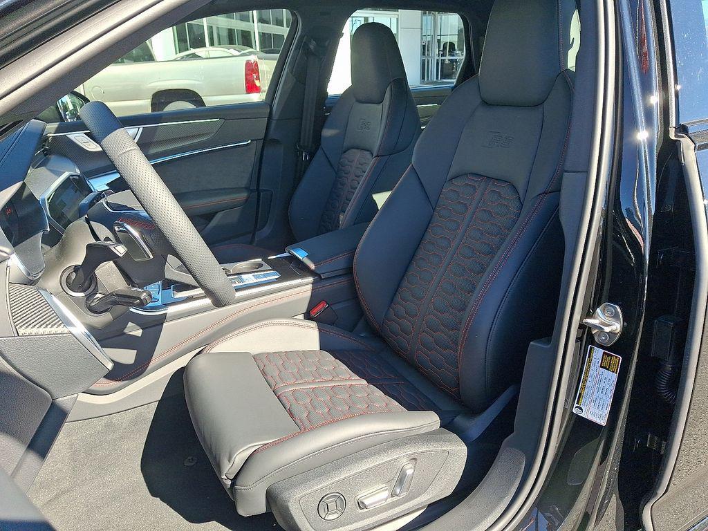 new 2026 Audi RS 6 Avant car, priced at $153,265