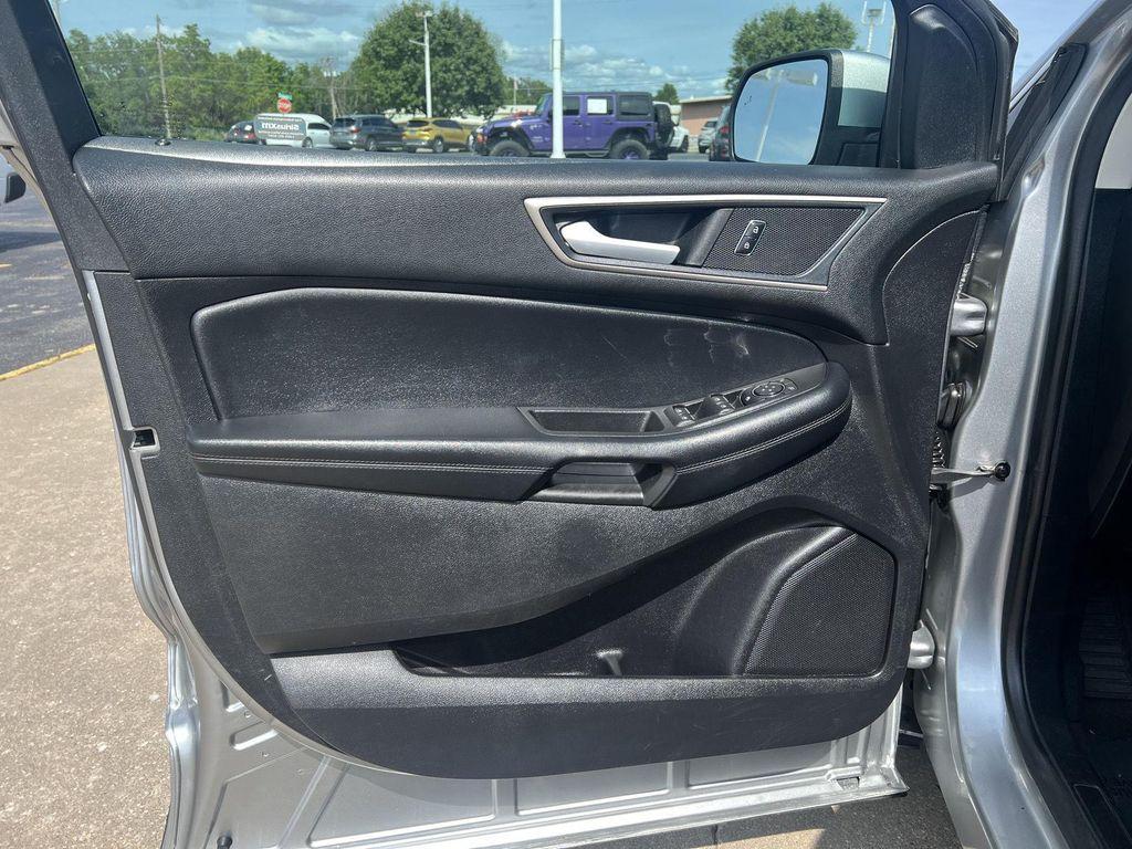 used 2021 Ford Edge car, priced at $15,287