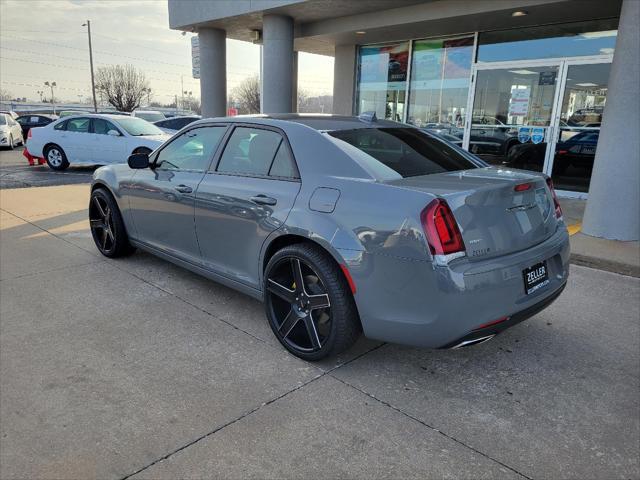 used 2019 Chrysler 300 car, priced at $18,787