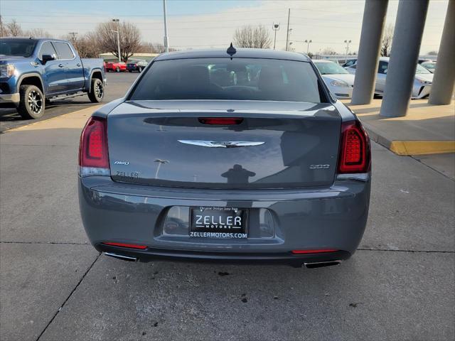 used 2019 Chrysler 300 car, priced at $18,787