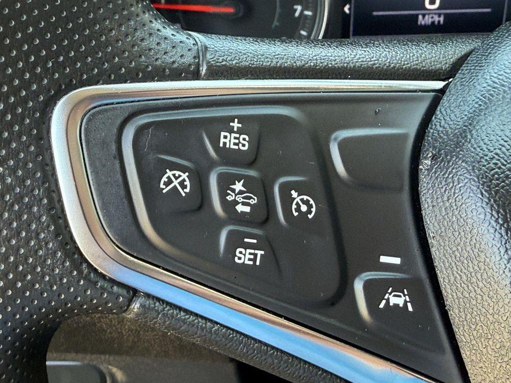 used 2023 Chevrolet Equinox car, priced at $24,287
