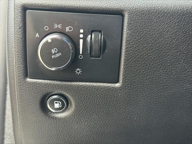 used 2020 Jeep Grand Cherokee car, priced at $20,287