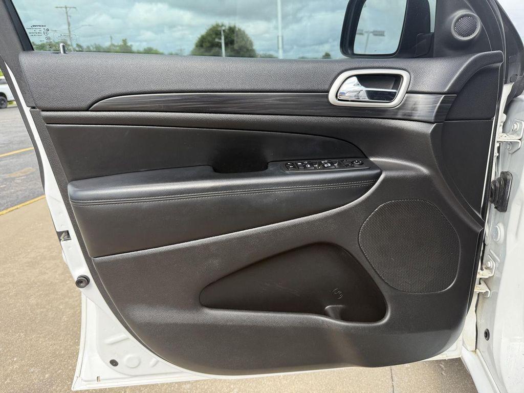 used 2020 Jeep Grand Cherokee car, priced at $18,987