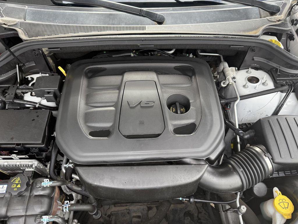 used 2020 Jeep Grand Cherokee car, priced at $18,987