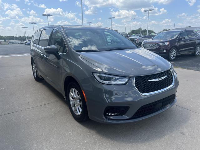 used 2023 Chrysler Pacifica car, priced at $24,887