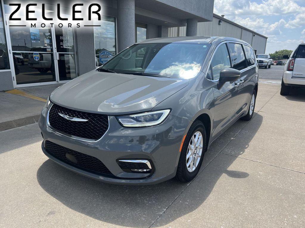 used 2023 Chrysler Pacifica car, priced at $24,287