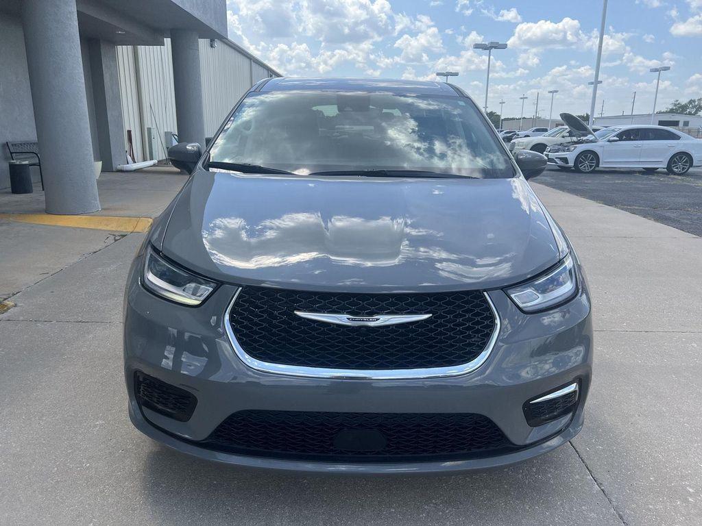 used 2023 Chrysler Pacifica car, priced at $24,287