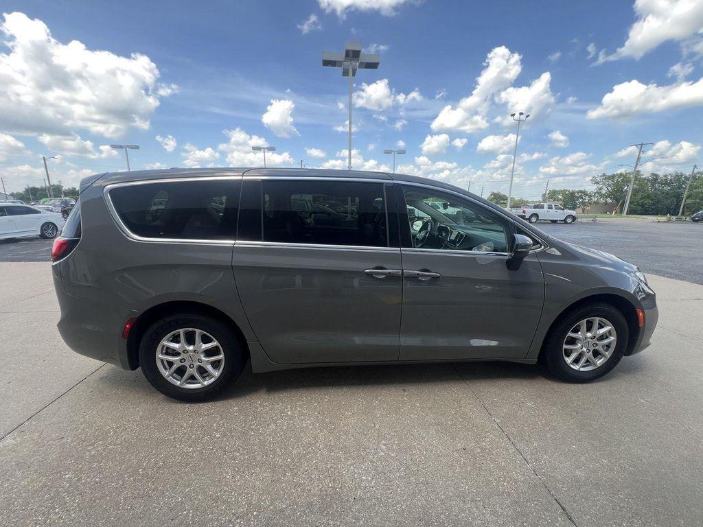 used 2023 Chrysler Pacifica car, priced at $24,287