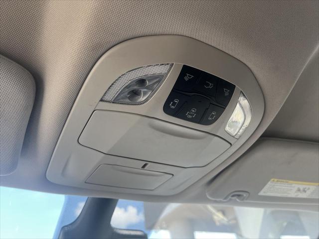 used 2023 Chrysler Pacifica car, priced at $24,887