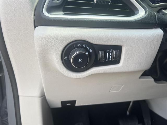 used 2023 Chrysler Pacifica car, priced at $24,887