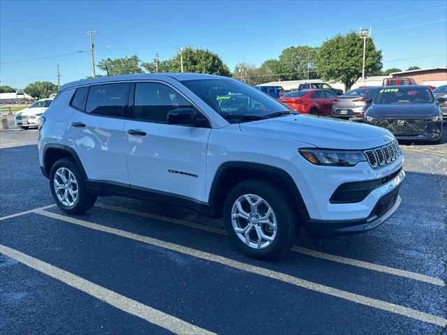 new 2024 Jeep Compass car, priced at $26,495