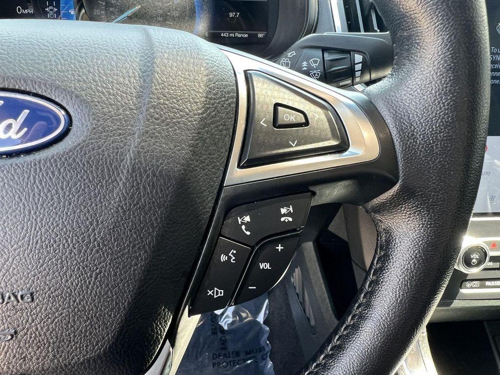 used 2024 Ford Edge car, priced at $30,987