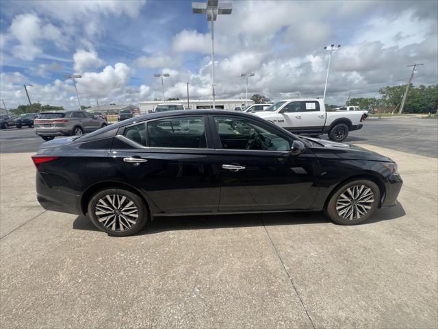 used 2023 Nissan Altima car, priced at $23,487