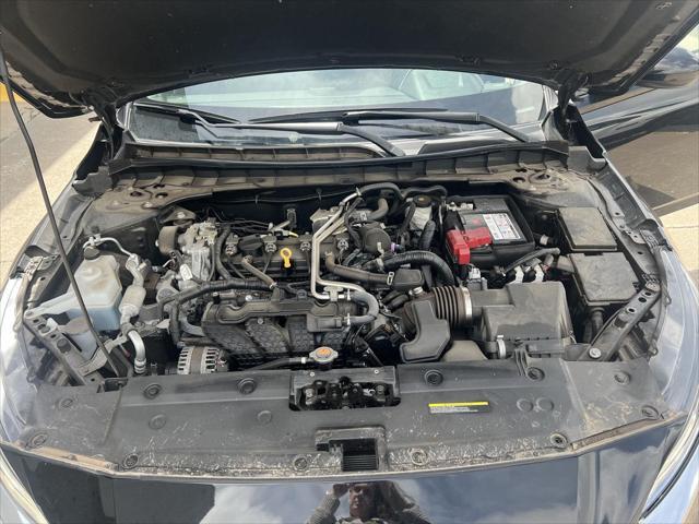 used 2023 Nissan Altima car, priced at $23,487