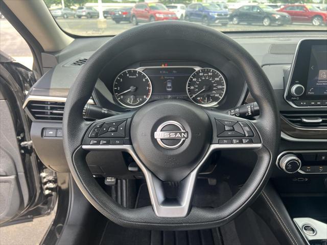used 2023 Nissan Altima car, priced at $23,487