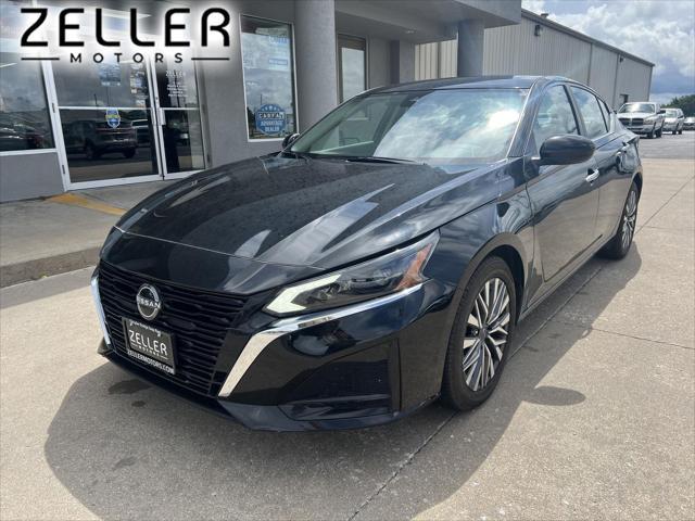 used 2023 Nissan Altima car, priced at $23,487