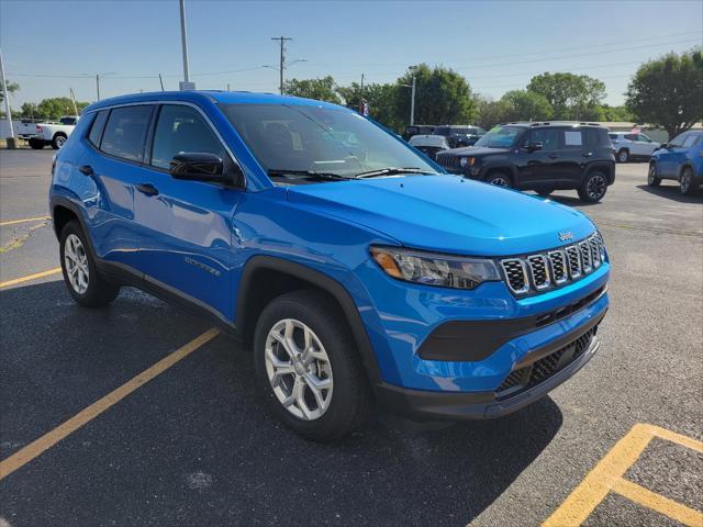 new 2024 Jeep Compass car, priced at $26,995