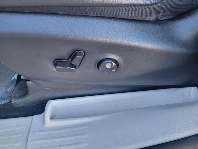 used 2022 Chrysler Pacifica car, priced at $22,987