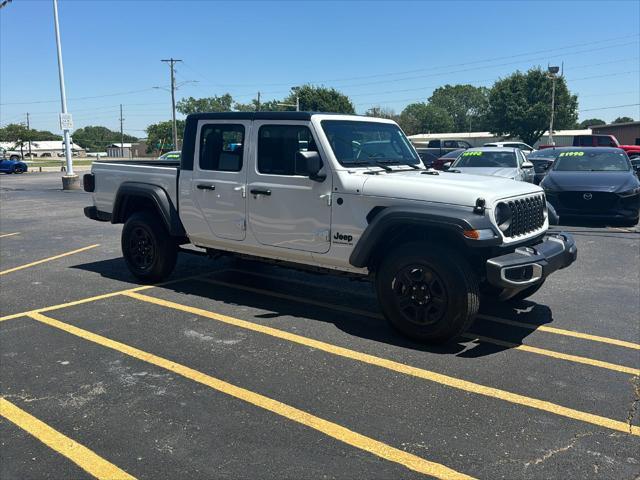 new 2024 Jeep Gladiator car, priced at $33,309